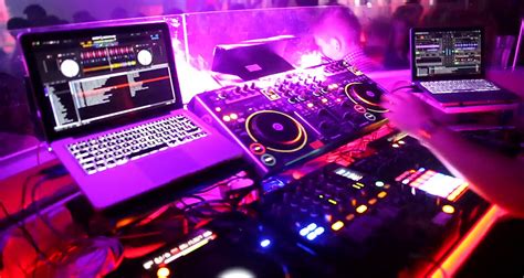 How to Download Music for DJing: A Guide to Enhanced Digital Music Collection